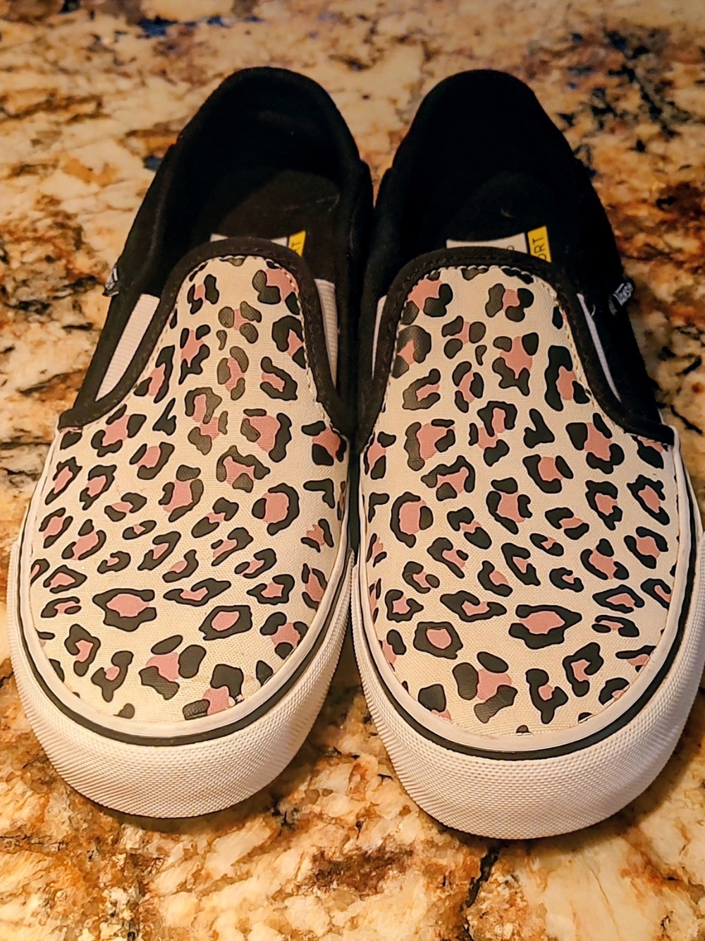 Vans Asher Deluxe Slip-On Leopard Sneakers Pink & Black US 6.5